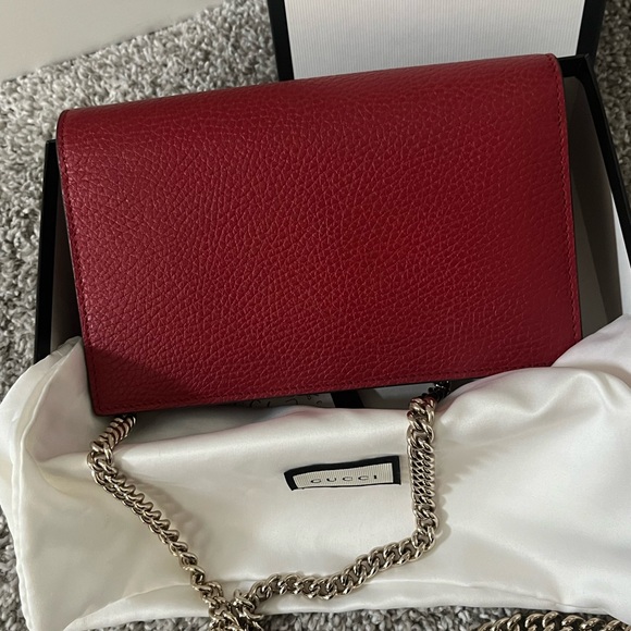 ❤️ Red Gucci Wallet-On-Chain ❤️ - Picture 5 of 10
